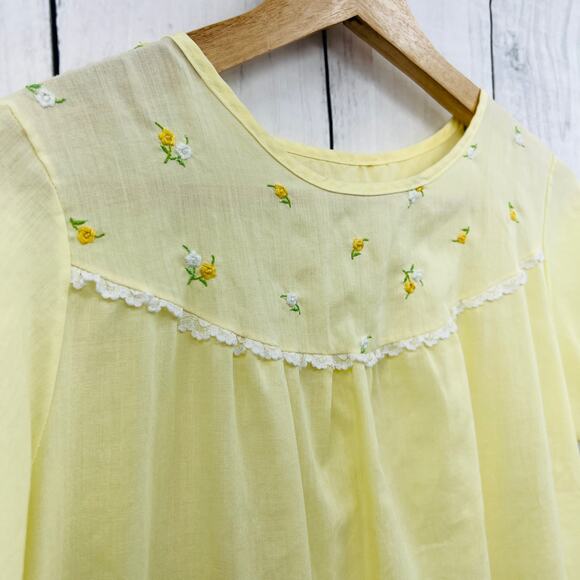 American VINTAGE 70's Katz MEDIUM Yellow Floral Patient Sleep Gown Dress - Picture 3 of 12